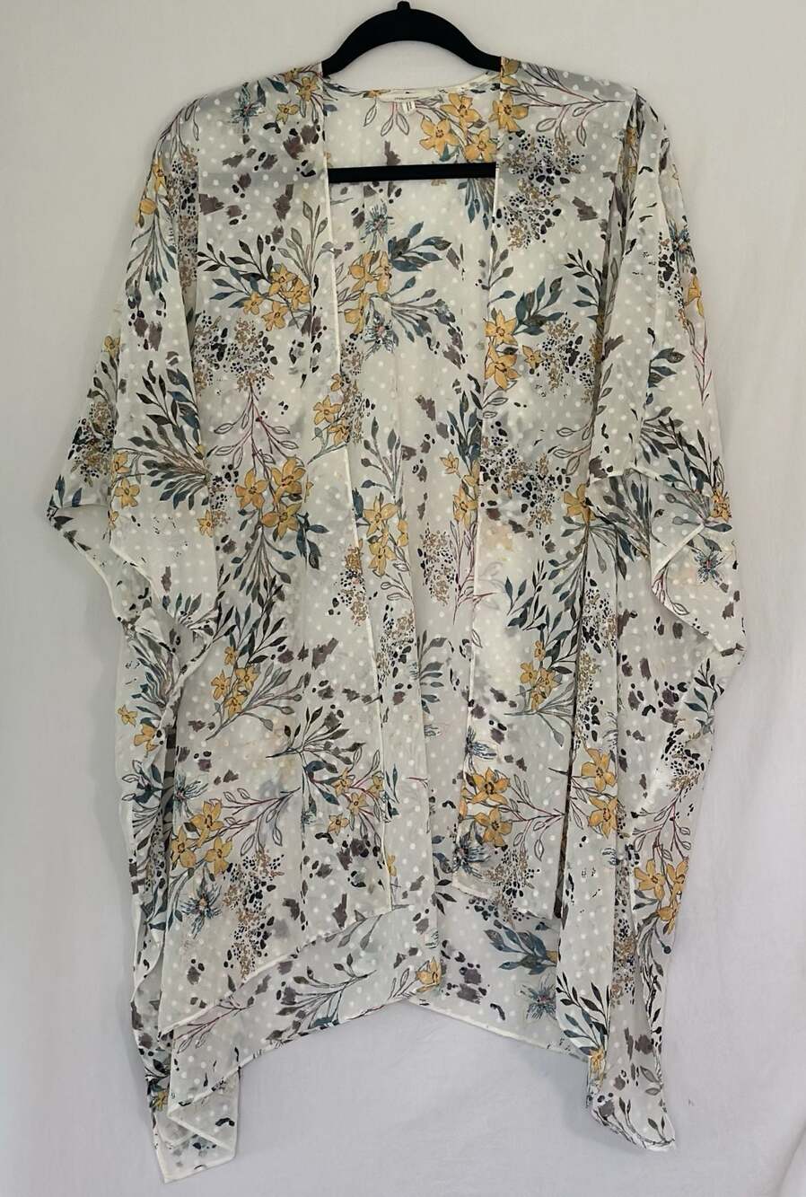 Maurices Women's Open Front Floral Kimono Cover Up One Size